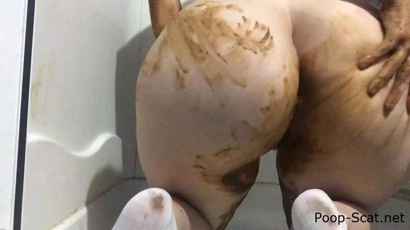 Pee and Poo Smear - JessicaKay - More Rotten Shit, Slaves Scat, Sexiest Scat