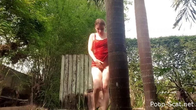 Desperate For Poop - Lola - Compilation Scat, Huge Turds, Spicy Scat