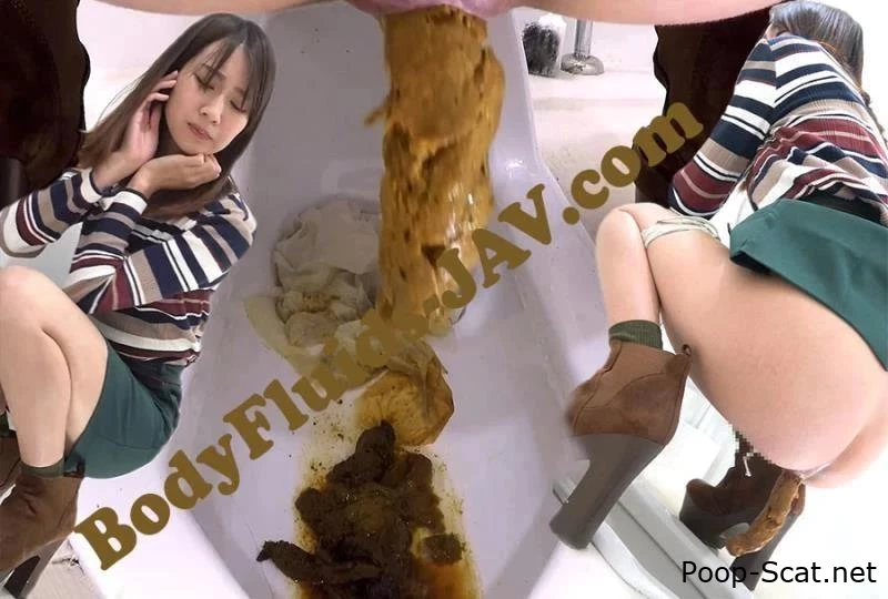 Beautiful Girl Shits in a non-Flushing Toilet BFFF-316 - Panic In Scat, Loving To Eat Shit, Dense Anal With Shit