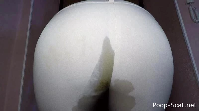 Huge Load Filling My White Jeans - scatdesire - Scat Pics, Desperately Shit, Repeatedly Poops