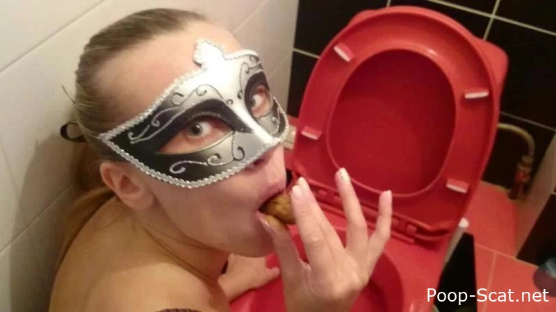 VibeWithMolly - I m Licking a Dirty Toilet - Brown Wife - Container Of Shit, Explore The Shit, Loud farting