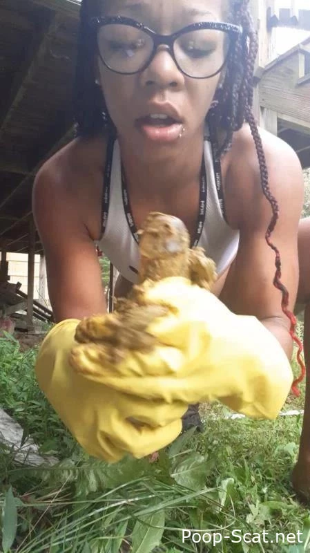 Ebony Ella - outside playing in poop and dildo. P1 - Despise Scat, Light Poop Smear, Shitting Enemas