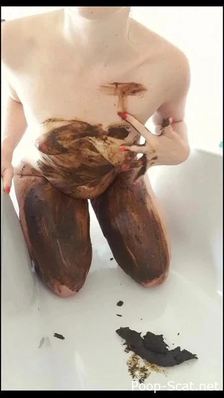 Poop into hand, body and lip smearing - CremeDeLaJen - Toilet Training, Tube Scat, Explosive Enema Release